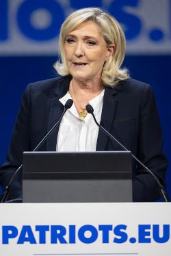 Cumbre de Madrid 8 de Febrero - 54314677719.jpg